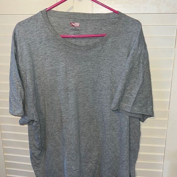 Levi’s gray crewneck short sleeve shirt size extra large - Picture 1 of 4